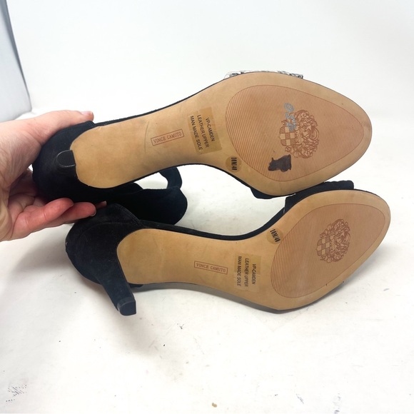 Vince Camuto “Camden” Ankle Strap Heel black
Leather Suede size 10 - Picture 8 of 9
